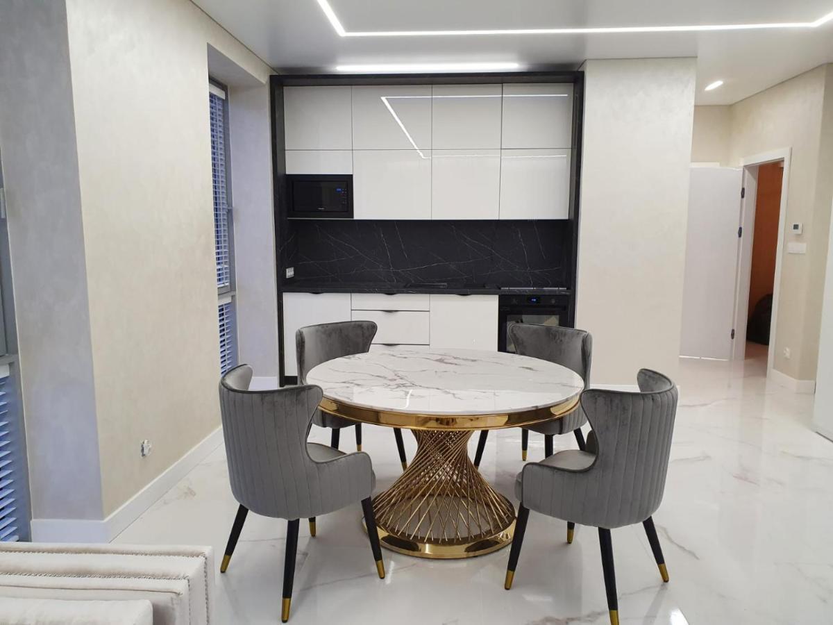 Apartament Faltom 20 Yacht Park Premium Gdynia Bagian luar foto