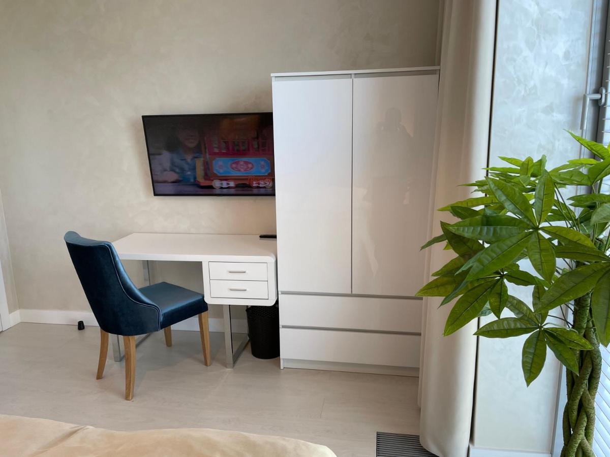 Apartament Faltom 20 Yacht Park Premium Gdynia Bagian luar foto