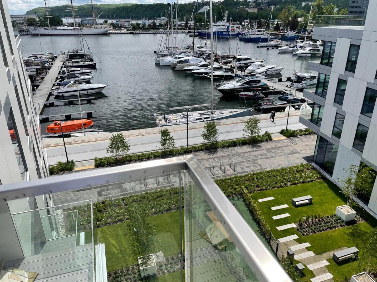 Apartament Faltom 20 Yacht Park Premium Gdynia Bagian luar foto