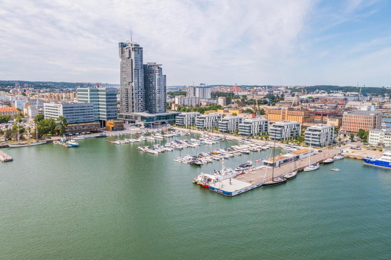 Apartament Faltom 20 Yacht Park Premium Gdynia Bagian luar foto